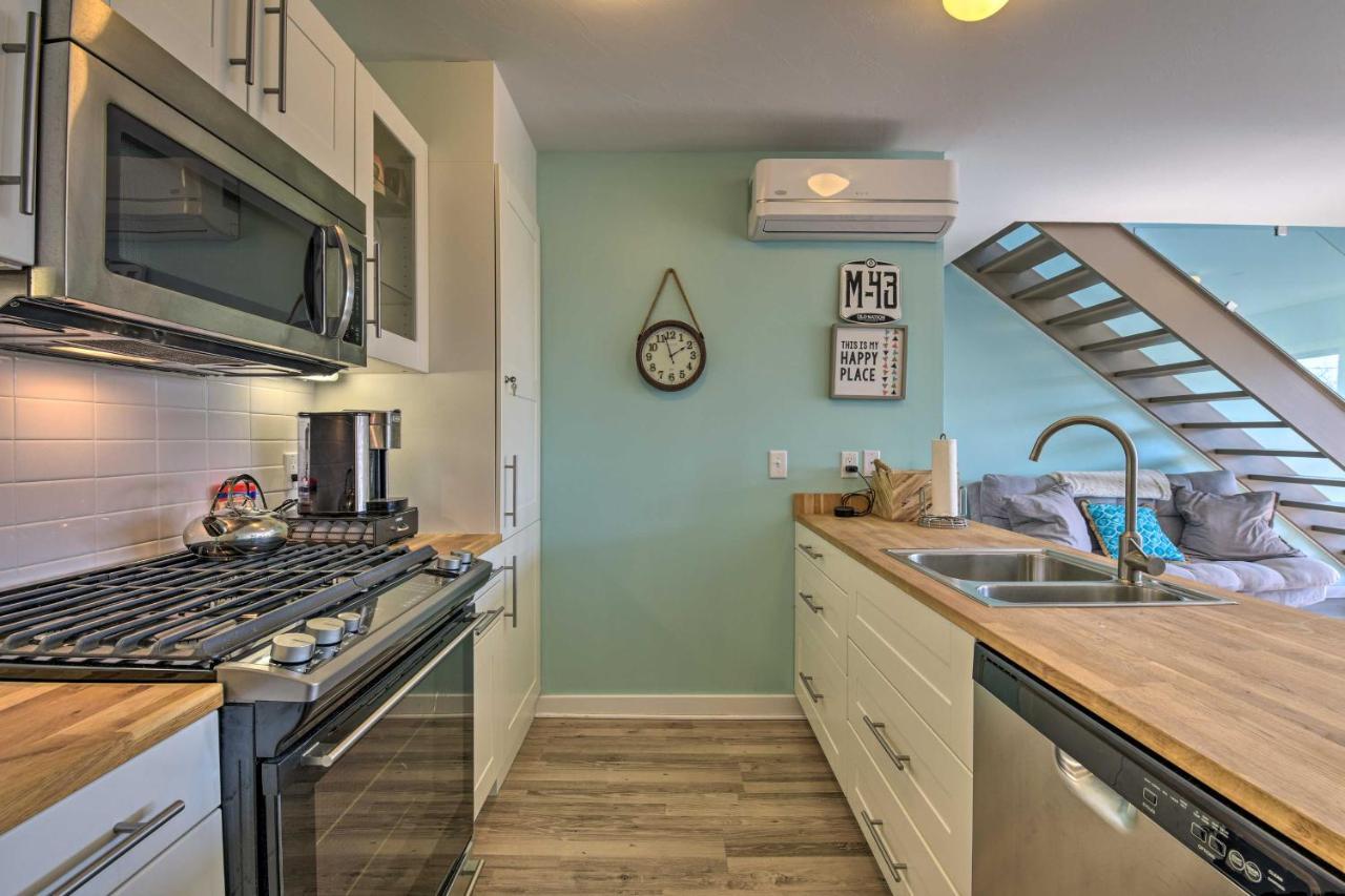 Downtown Saugatuck Condo, Near Oval Beach! Екстериор снимка